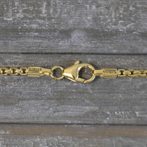 Goldkette als Venezianerkette rund geschlagen in Gelbgold 375 / 9K, 50 cm lang, 2 mm breit, Gewicht ca. 9.9 g.