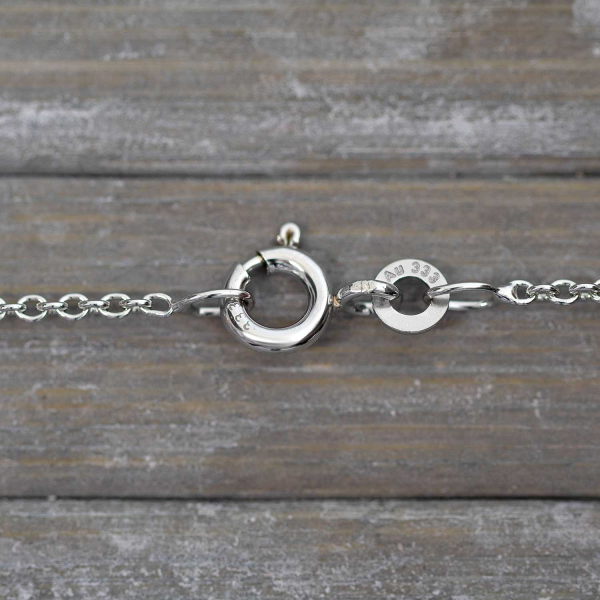 Goldkette als Ankerkette rund Weißgold 333 / 8K, 40 cm lang, 1,5 mm breit, Gewicht ca. 2.5 g.