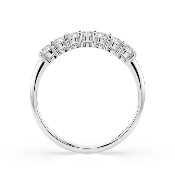 0,42 Karat Diamant Verlobungsring mit 7 Diamanten, Weißgold 585 / 14K, Weite 53 mm, Gewicht ca. 2.1 g.