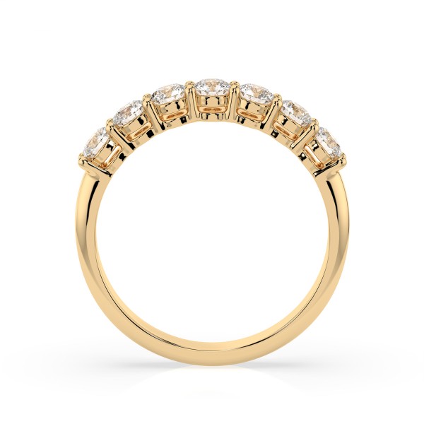 0,7 Karat Diamant Verlobungsring mit 7 Diamanten, Gelbgold 585 / 14K, Weite 51 mm, Gewicht ca. 2.5 g.