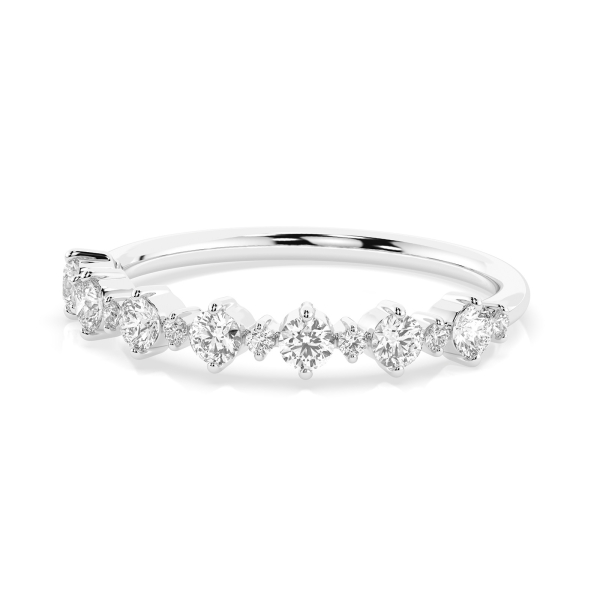 0,5 Karat Diamant Verlobungsring mit 15 Diamanten, Weißgold 585 / 14K, Weite 51 mm, Gewicht ca. 1.4 g.
