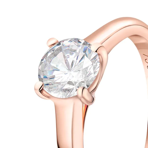 0,70 Karat Diamant Ring mit GIA Zertifikat, Rotgold 750 / 18K, Breite 1,7 mm,Weite 53 mm, Gewicht ca. 3.41 g.
