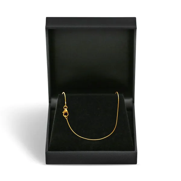 Goldkette als Schlangenkette in Gelbgold 750 / 18K, 45 cm lang, 0,8 mm breit, Gewicht ca. 3.1 g.