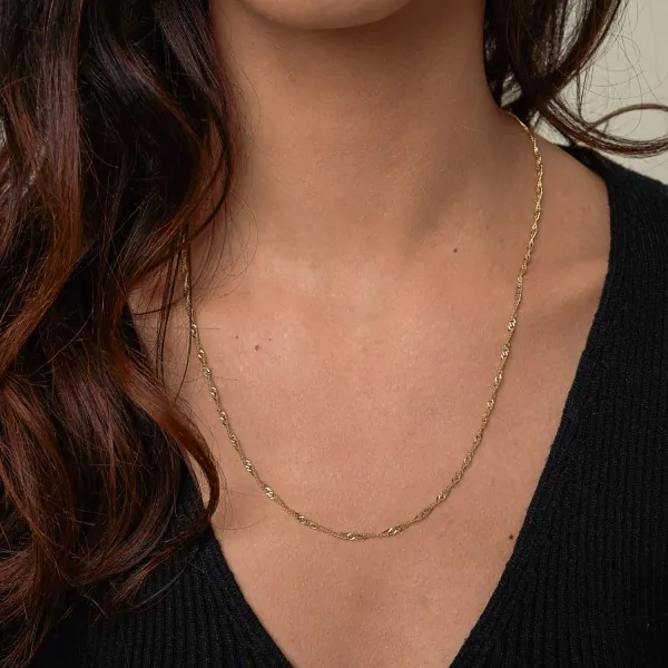Goldkette als Singapurkette in Gelbgold 585 / 14K, 60 cm lang, 2,4 mm breit, Gewicht ca. 5.9 g.