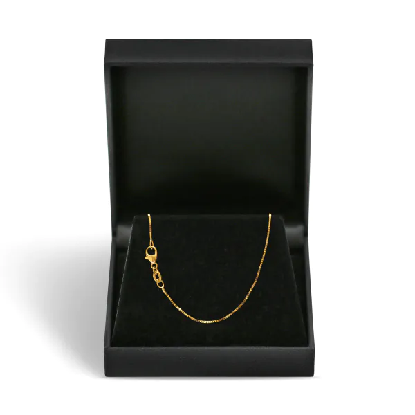 Goldkette als Venezianerkette in Gelbgold 375 / 9 Karat, 38 cm lang, 0.7 mm breit, Gewicht ca. 1,5 g.