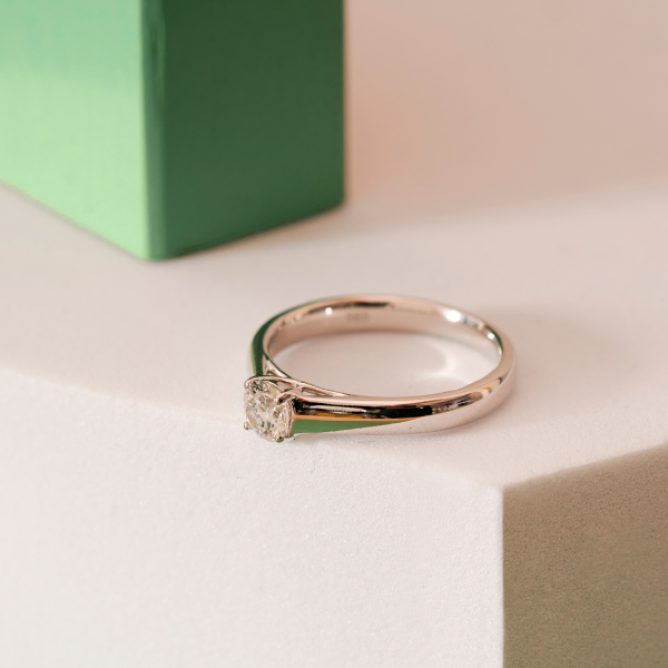 0,40 Karat Diamant Ring Weißgold 585 / 14 Karat