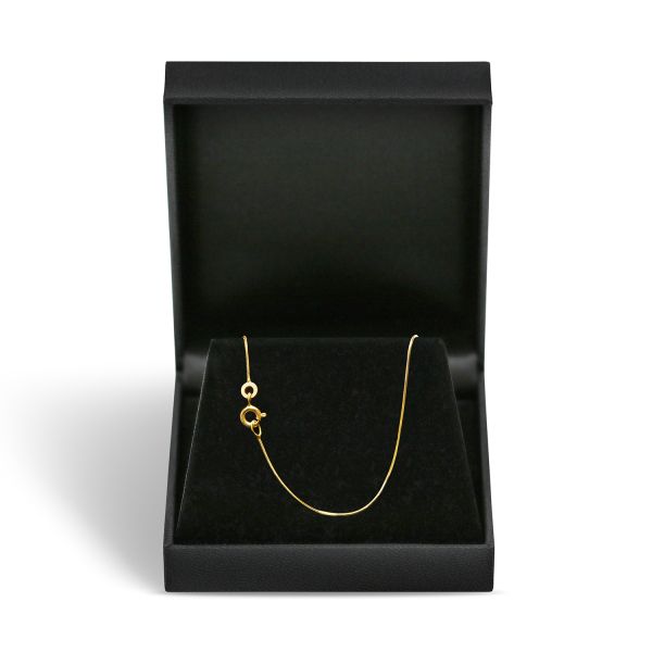 Goldkette als Schlangenkette diamantiert in Gelbgold 585 / 14K, 45 cm lang, 0,7 mm breit, Gewicht ca. 2.1 g.