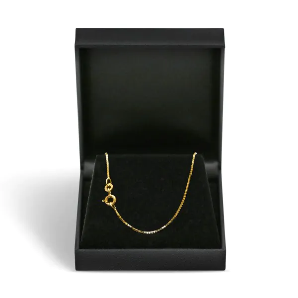 Goldkette als Venezianerkette in Gelbgold 333 / 8K, 38 cm lang, 0,8 mm breit, Gewicht ca. 1.5 g.