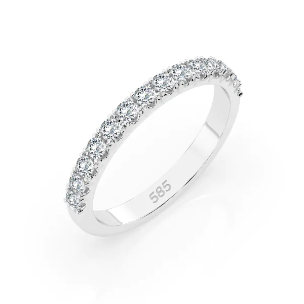 0,42 Karat Diamant Verlobungsring mit 14 Diamanten, Weißgold 585 / 14K, Weite 49 mm, Gewicht ca. 2.1 g.