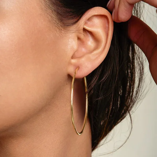 Ohrringe, Creolen, Gelbgold 585 / 14K, Außendurchmesser 60 mm, Breite 2 mm, Gewicht ca. 2.7 g