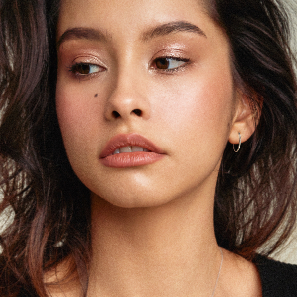 Ohrringe, Creolen, Weißgold 750 / 18K, Außendurchmesser 20 mm, Breite 2 mm, Gewicht ca. 0.9 g