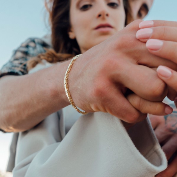 Armband als Königskette in Gelbgold 333 / 8K, 21 cm lang, 1,8 mm breit, Gewicht ca. 4.3 g.