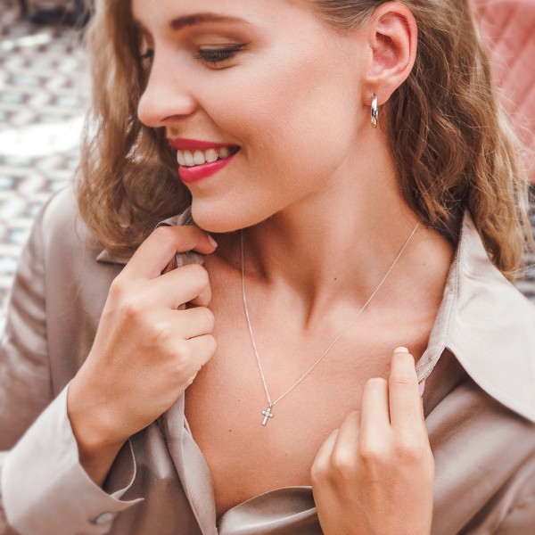 Anhänger Kreuz gesandelt/glanz/diam. , Weißgold 585 / 14K, Höhe 18 mm, Gewicht ca. 0,67 g