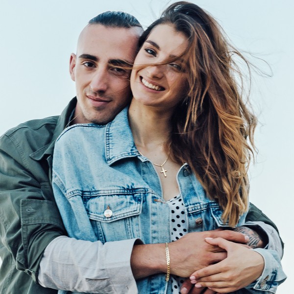 Anhänger Kreuz poliert, Gelbgold 585 / 14K, Höhe 21.0 mm, Breite 13.9 mm, Gewicht ca. 1.07 g