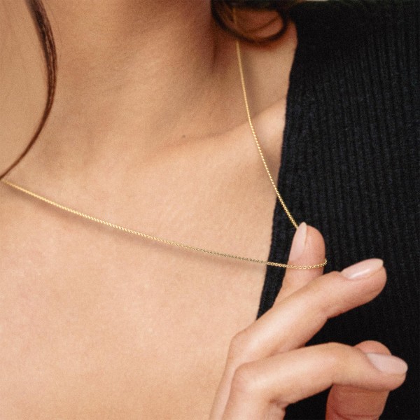 Goldkette als Ankerkette rund in Gelbgold 585 / 14K, 34 cm lang, 1,3 mm breit, Gewicht ca. 1.9 g.