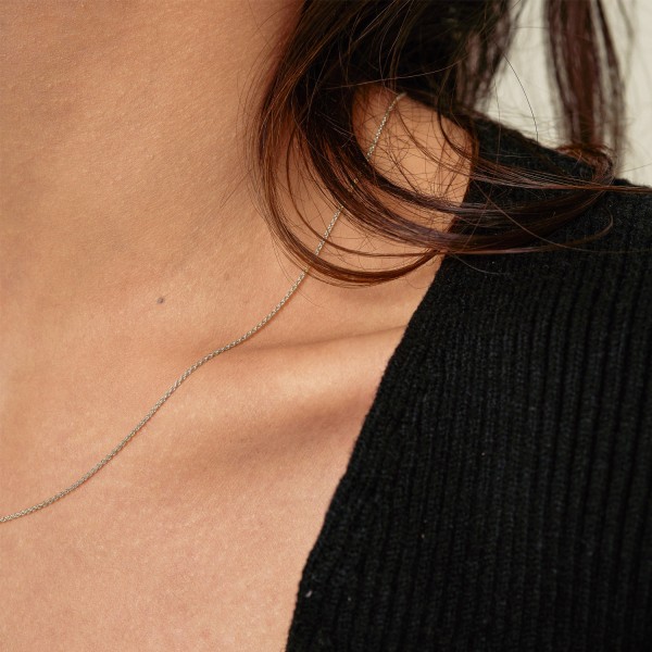 Goldkette als Ankerkette rund in Weißgold 750 / 18K, 50 cm lang, 1,1 mm breit, Gewicht ca. 2.8 g.