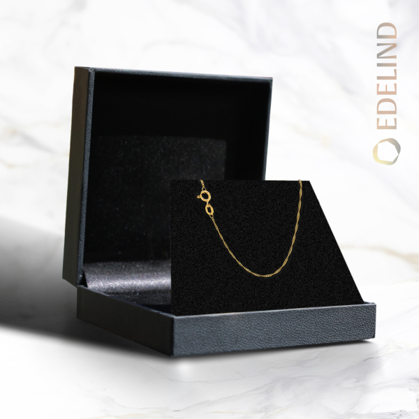Goldkette als Singapurkette in Gelbgold 375 / 9K, 42 cm lang, 1 mm breit, Gewicht ca. 0.7 g.