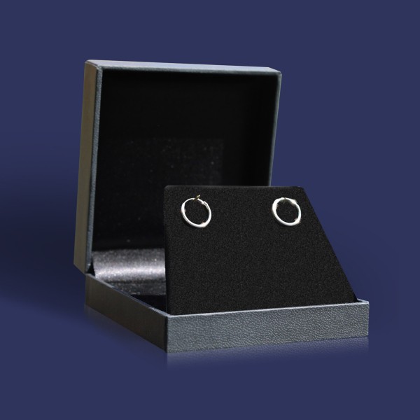 Ohrringe, Creolen, Weißgold 750 / 18K, Außendurchmesser 13 mm, Breite 1.3 mm, Gewicht ca. 0.4 g