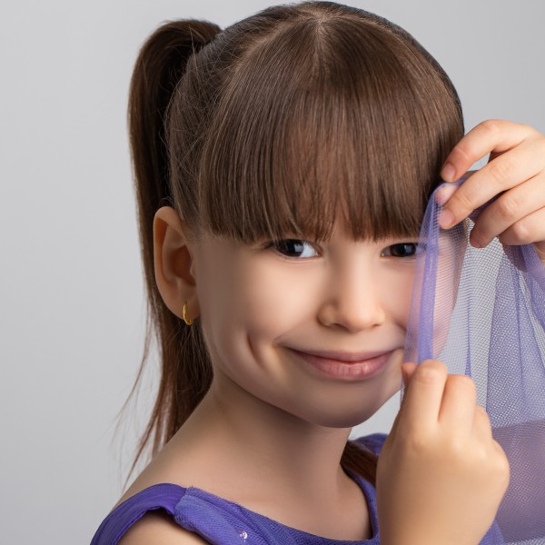 Ohrringe, Creolen, Gelbgold 585 / 14K, Außendurchmesser 9 mm, Breite 1.3 mm, Gewicht ca. 0.2 g