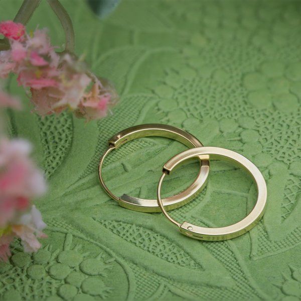 Ohrringe, Creolen, Gelbgold 585 / 14K, Außendurchmesser 16 mm, Breite 1.5 mm, Gewicht ca. 1 g