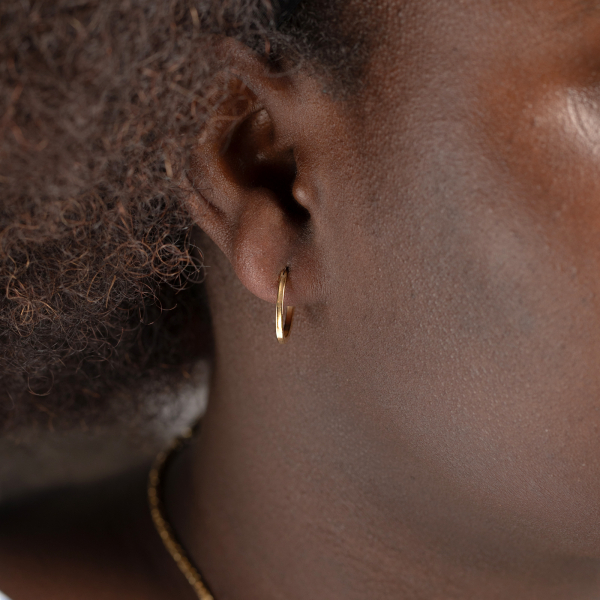 Goldene Creolen, Gelbgold in 1.5 mm eckig