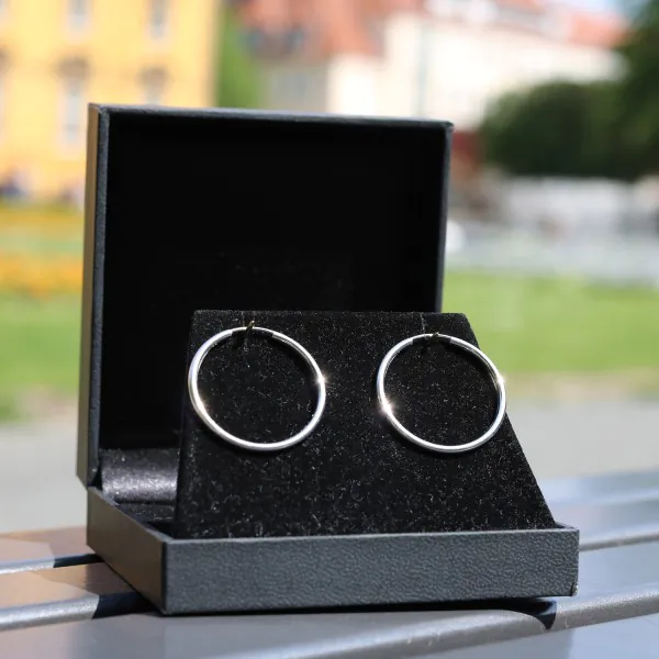 Ohrringe, Creolen, Weißgold 585 / 14K, Außendurchmesser 30 mm, Breite 2 mm, Gewicht ca. 1.1 g