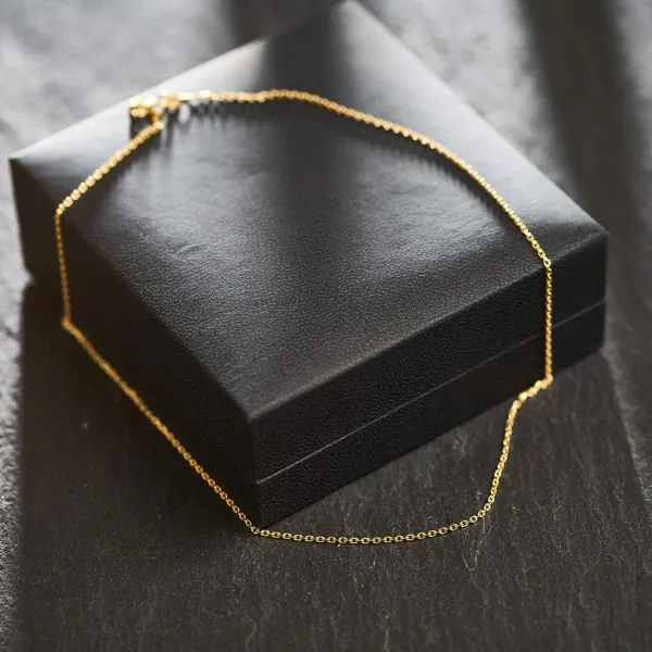 Goldkette als Ankerkette diamantiert in Gelbgold 333 / 8 Karat, 90 cm lang, 1.3 mm breit, Gewicht ca. 4.2