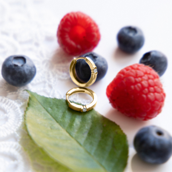 0.06 Karat Diamant Creolen, Rotgold 750 / 18K, Außendurchmesser 13 mm, Breite 2.2 mm, Gewicht ca. 2.37 g