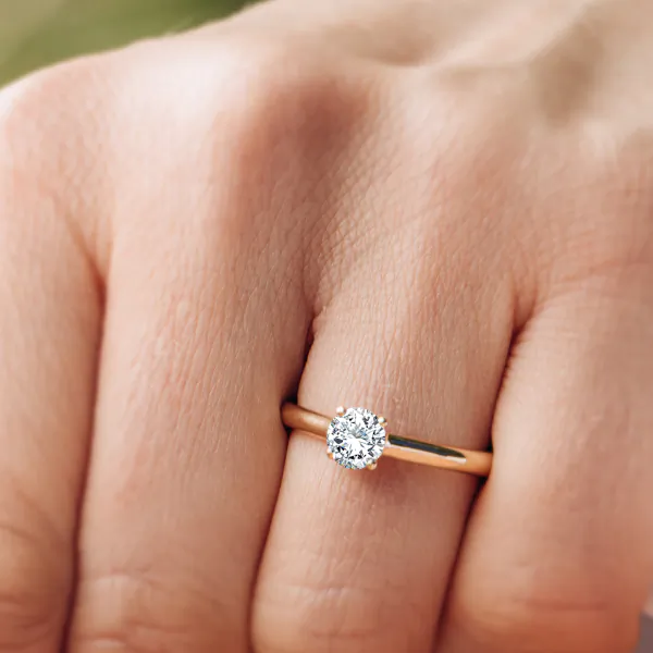 0,50 Karat Diamant Ring mit GIA Zertifikat, Gelbgold 750 / 18K, Breite 1,7 mm,Weite 51 mm, Gewicht ca. 3.41 g.
