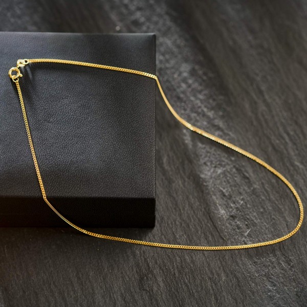 Goldkette als Venezianerkette in Gelbgold 375 / 9K, 45 cm lang, 1,2 mm breit, Gewicht ca. 3.5 g.