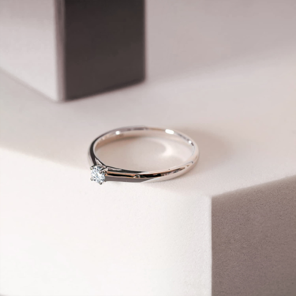 0,10 Karat Diamant Verlobungsring, Weißgold 750 / 18K, Breite 2 mm, Weite 52 mm, Gewicht ca. 1.97 g.