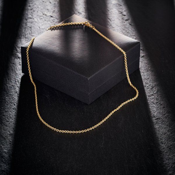Goldkette als Ankerkette rund in Gelbgold 585 / 14K, 45 cm lang, 2,4 mm breit, Gewicht ca. 7.5 g.