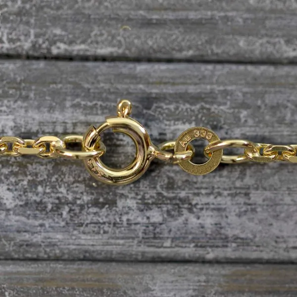 Goldkette als Ankerkette diamantiert in Gelbgold 333 / 8K, 55 cm lang, 1,9 mm breit, Gewicht ca. 5.9 g.