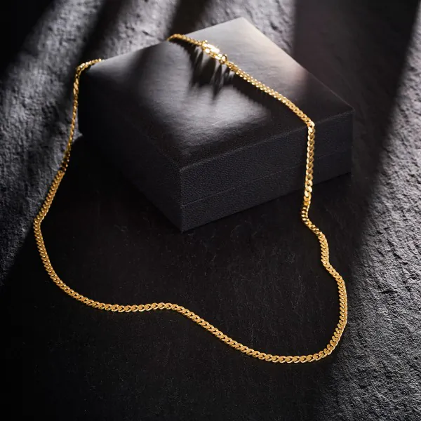 Goldkette als Panzerkette flach in Gelbgold 585 / 14K, 45 cm lang, 3,4 mm breit, Gewicht ca. 13 g.