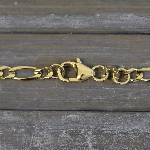 Armband als Figarokette in Gelbgold 333 / 8 Karat, 17 cm lang, 3.1 mm breit, Gewicht ca. 2,1 g.