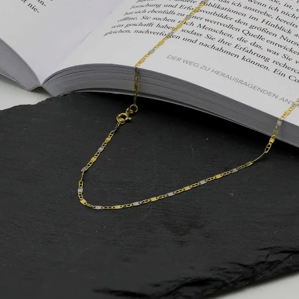 Goldkette als Panzerstegkette in Bicolor Gelbgold / Weißgold 333 / 8K, 50 cm lang, 2,1 mm breit, Gewicht ca. 2 g.