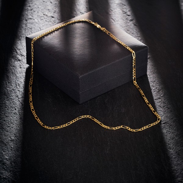 Goldkette als Figarokette in Gelbgold 333 / 8K, 55 cm lang, 3,1 mm breit, Gewicht ca. 6.4 g.