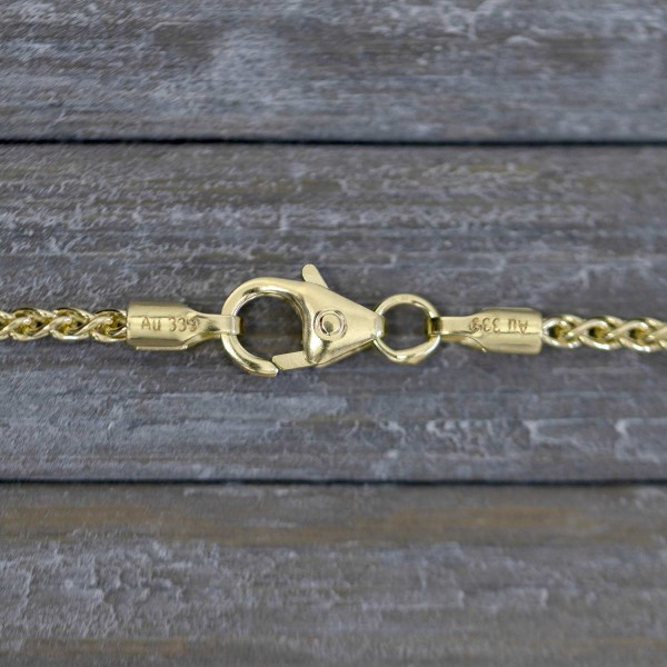 Goldkette als Zopfkette in Gelbgold 333 / 8K, 38 cm lang, 1,7 mm breit, Gewicht ca. 3.5 g.