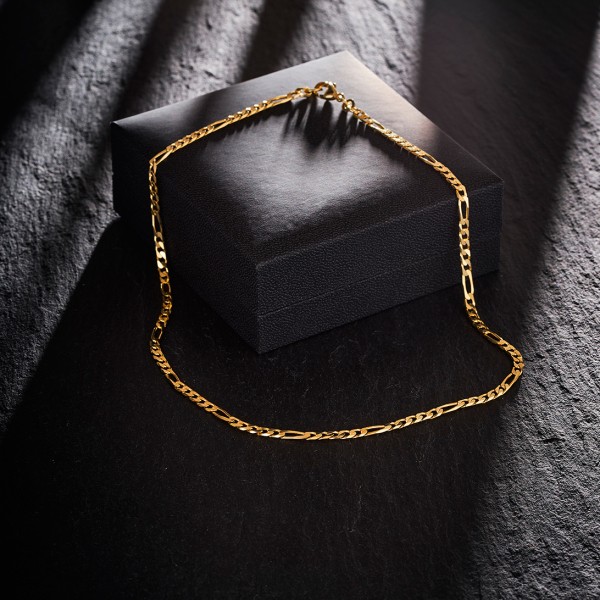 Goldkette als Figarokette diamantiert in Gelbgold 585 / 14K, 60 cm lang, 3,4 mm breit, Gewicht ca. 14.7 g.