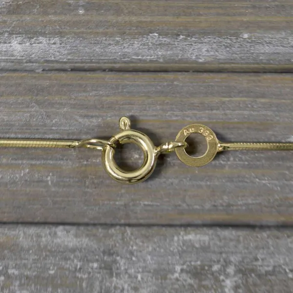 Goldkette als Schlangenkette diamantiert in Gelbgold 333 / 8K, 50 cm lang, 0,8 mm breit, Gewicht ca. 2.7 g.