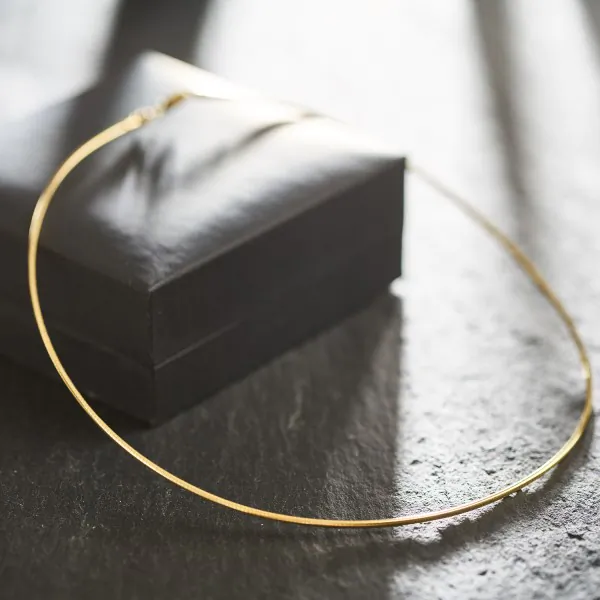 Goldkette als Tondakette in Gelbgold 585 / 14K, 42 cm lang, 1,2 mm breit, Gewicht ca. 6.1 g.