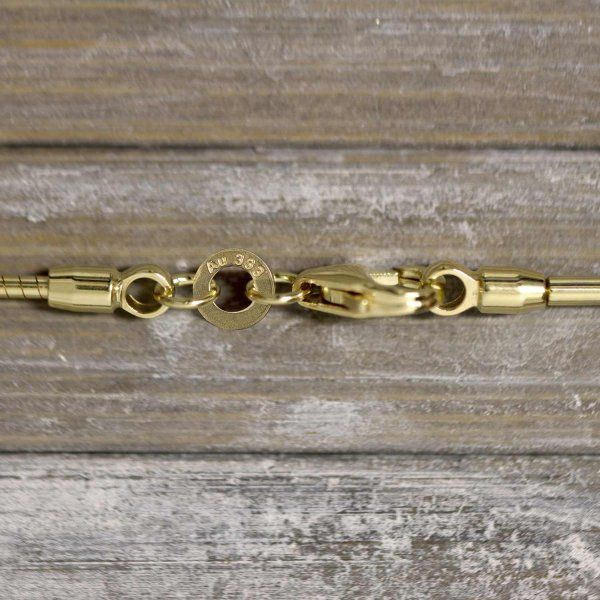 Goldkette als Tondakette in Gelbgold 333 / 8K, 40 cm lang, 1,2 mm breit, Gewicht ca. 4.8 g.