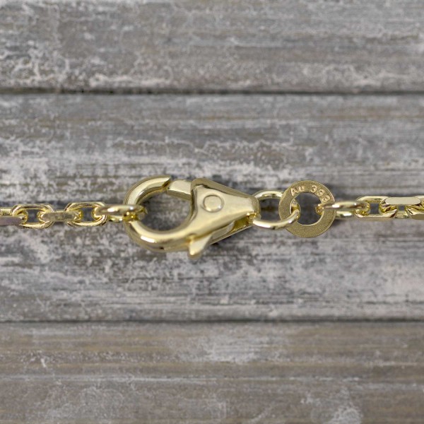 Goldkette als Ankerkette diamantiert in Gelbgold 333 / 8K, 55 cm lang, 1,8 mm breit, Gewicht ca. 7.3 g.