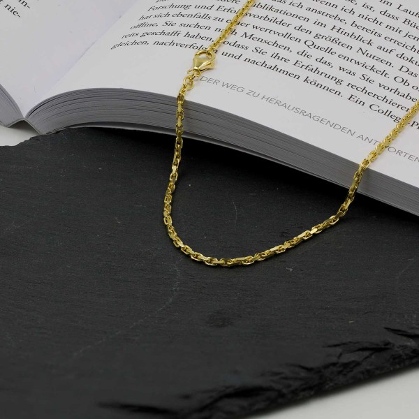 Goldkette als Ankerkette diamantiert in Gelbgold 333 / 8K, 42 cm lang, 2 mm breit, Gewicht ca. 7.5 g.