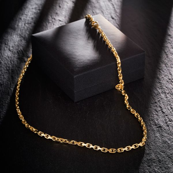 Goldkette als Ankerkette diamantiert in Gelbgold 585 / 14K, 55 cm lang, 3,8 mm breit, Gewicht ca. 41.9 g.
