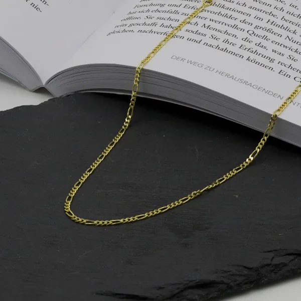 Goldkette als Figarokette diamantiert in Gelbgold 333 / 8K, 85 cm lang, 2,2 mm breit, Gewicht ca. 7.7 g.