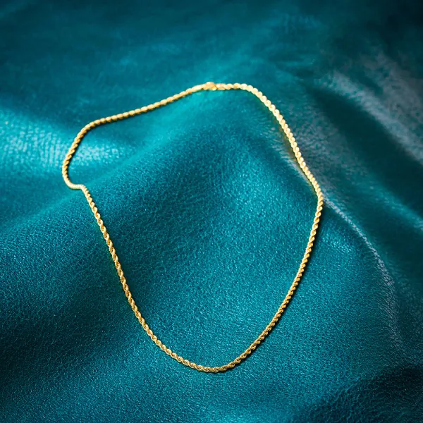 Goldkette als Kordelkette hohl in Gelbgold 585 / 14 Karat, 55 cm lang, 2,1 mm breit, Gewicht ca. 2,3 g.