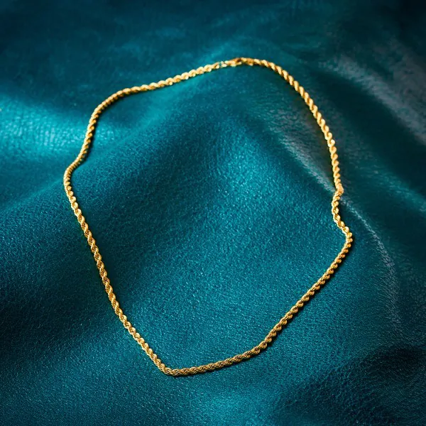 Goldkette als Kordelkette hohl in Gelbgold 585 / 14K, 45 cm lang, 2,7 mm breit, Gewicht ca. 4.8 g.