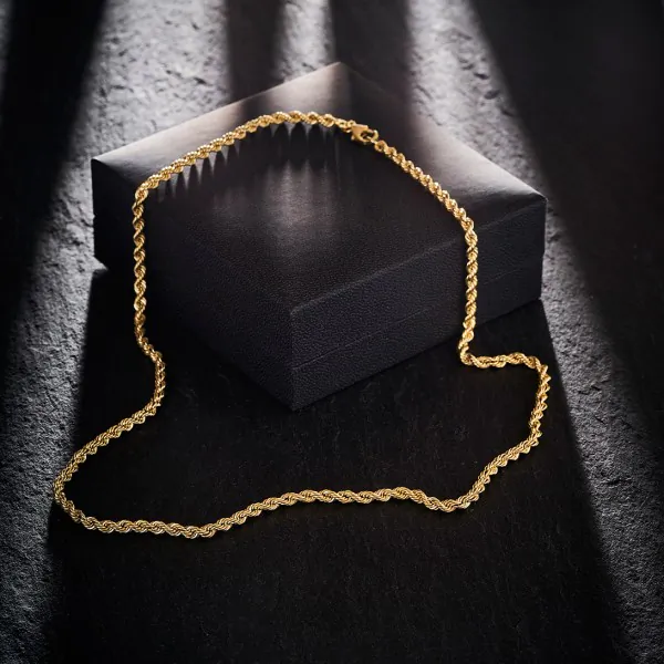 Goldkette als Kordelkette hohl in Gelbgold 333 / 8K, 50 cm lang, 3,3 mm breit, Gewicht ca. 6.8 g.