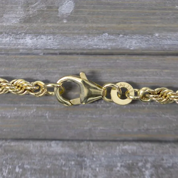 Armband als Kordelkette hohl in Gelbgold 333 / 8K, 18,5 cm lang, 3,3 mm breit, Gewicht ca. 2.8 g.